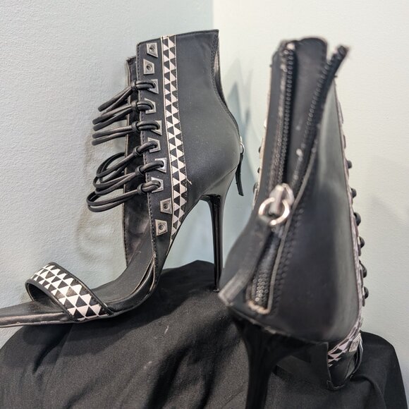 Paper Fox Kit Black and White Heels - Picture 3 of 11